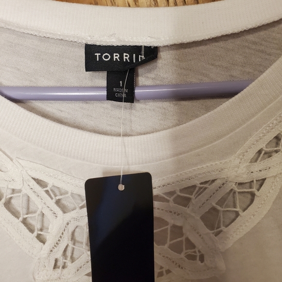 Torrid t-shirt - Picture 3 of 3